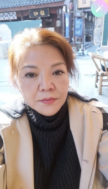 宛霞的第二张照片--宜宾王婆说媒