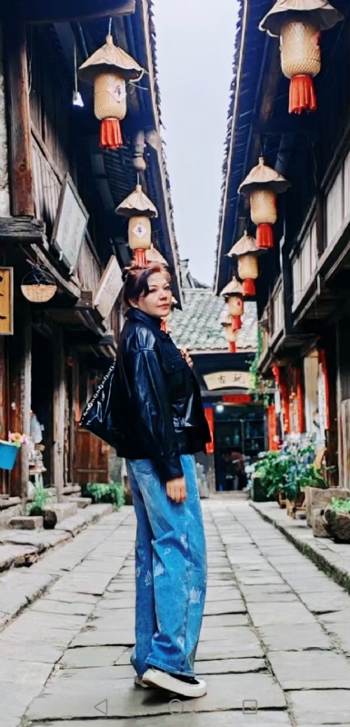 宛霞的第五张照片--宜宾王婆说媒